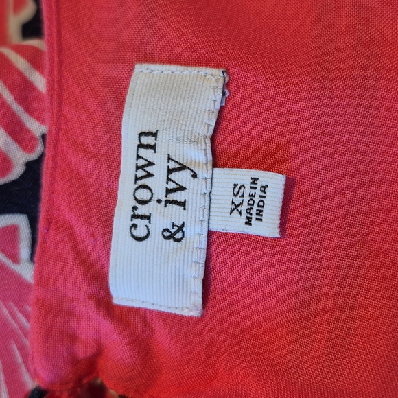 Crown & Ivy women's XS sleeveless tank top pink navy stripe & seashell VGUC - Picture 5 of 6